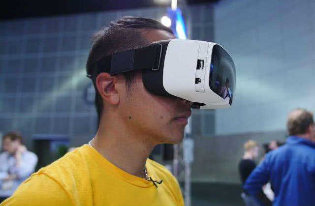 쳽ƽ̨VR۾ͫ׼ڵ